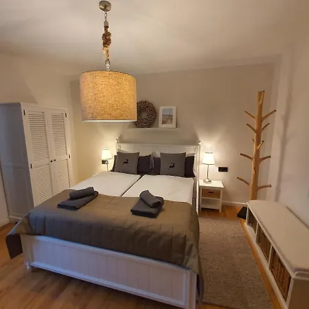 Gæstehus Reinhardshaeusle 3*