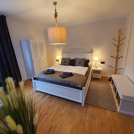 Reinhardshaeusle Гостевой дом 3*